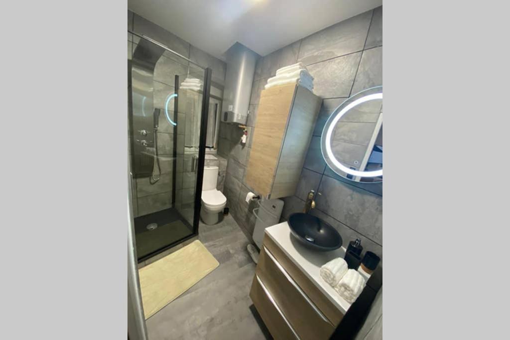 Апартаменти Studio En Hyper Centre De Доль Екстер'єр фото